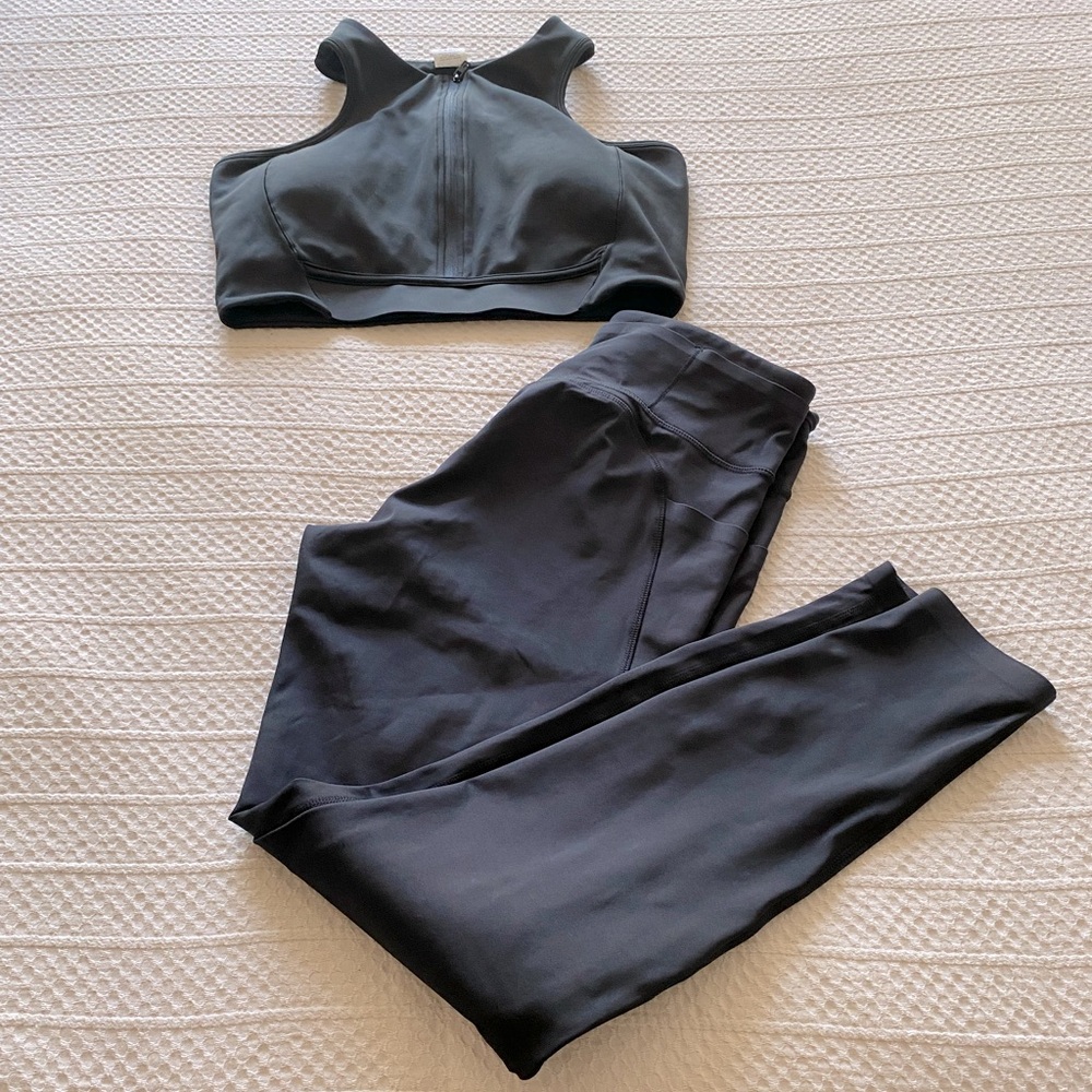 Buffbunny Sports bra and legging set